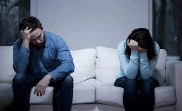 18 жастағы қыз үшін әйелі мен баласынан бас тартқан азамат бақытты екенін айтты