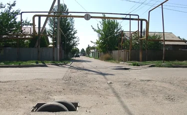 Алматыда әлі күнге тротуары жоқ көшелер бар екен 