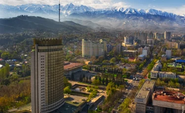 Ұлт мақтаныштары Алматыны туған күнімен құттықтады