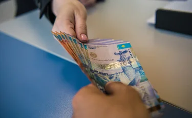 Маңғыстаулық шенеунік әйел шетелдіктерден пара алған 