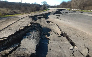 Солтүстік Қазақстан облысында жол опырылып түсті