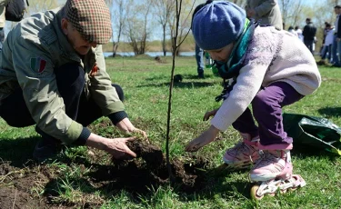 Горожане посадили деревья в рамках акции Jasyl Almaty 