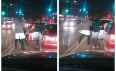 Замдиректора скорой помощи устроил драку на дороге в центре Караганды (видео)