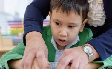 Алматыда зағип балалардың зияткерлік қабілетін дамытуға байланысты семинар өтті