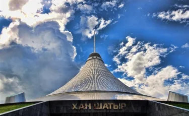 «Хан Шатырдың» астыңғы қабатынан өрт шықты  