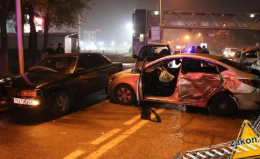 Массовое ДТП в Алматы устроил водитель Ravon 