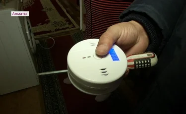 Датчики угарного газа продолжают устанавливать в домах многодетных семей