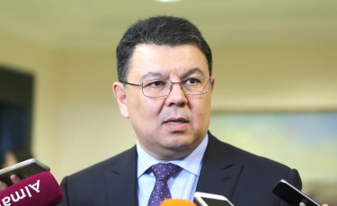 Канат Бозумбаев назначен помощником Президента РК