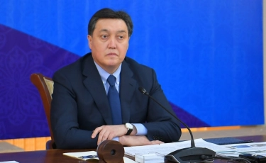 Мамин дал срок акимам и министрам для предложений по сокращению бюджетных расходов