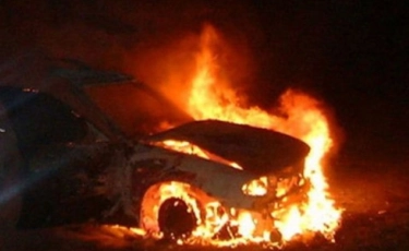 Жительница Актобе сожгла автомобиль бывшего мужа