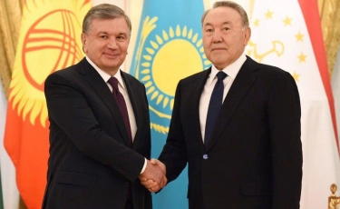 Нұрсұлтан Назарбаев Шавкат Мирзиёевпен телефон арқылы сөйлесті