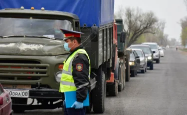 Житель Тараза напал на полицейского на блокпосту за отказ в проезде