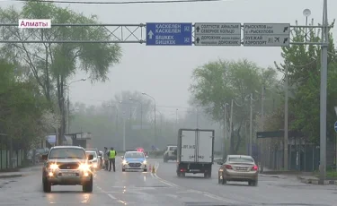 В Алматы усилена проверка передвижения людей и транспорта