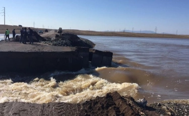 Су тасқыны: Солтүстік Қазақстанда көлік қозғалысына шектеу енгізілді