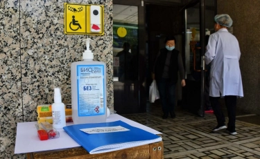 В Алматы по поручению Бакытжана Сагинтаева проведены рейдовые мероприятия по контролю за соблюдением торговыми объектами карантинных требований