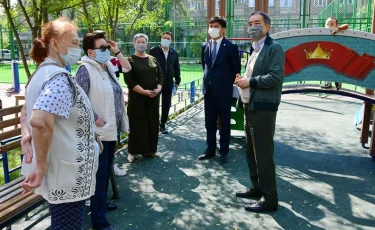 Бакытжан Сагинтаев ознакомился с благоустройством объектов в Турксибском районе