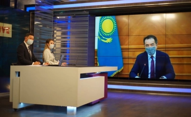 Akimat live бағдарламасының тікелей эфирінде Бақытжан Сағынтаев тұрғындар сауалына жауап береді
