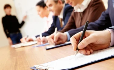 Ассамблея народов Евразии предлагает организациям Алматы переобучение кадров по международным программам