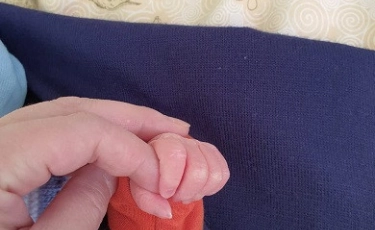 Саясаттанушы Досым Сәтбаевтың үшінші баласы дүниеге келді