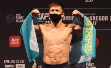 Жұмағұлов, Макгрегор және Порье UFC 257 турнирінде қанша ақша тапты