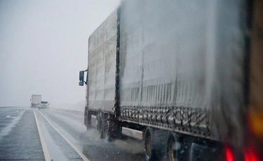 Еліміздің бірнеше өңірінде жол жабылды  