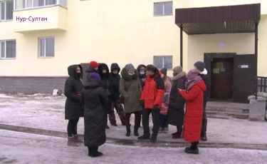 Окна не утеплены, лифт не работает: жители столицы жалуются на некачественное жилье