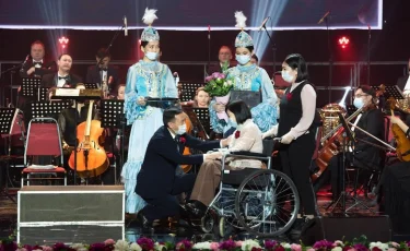 Победителей республиканского конкурса "Караван доброты ІІІ" наградили в Алматы