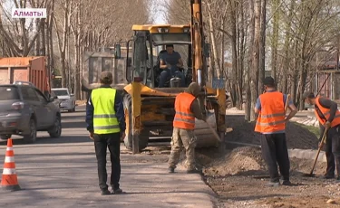 Думан ықшам ауданындағы түйткілдер: Жол мәселесі қашан шешіледі