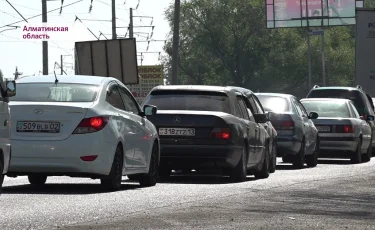  Алматы облысында кептелістің кесірінен жол-көлік апаты жиі болады 