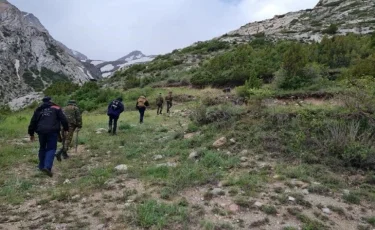 Двое из четырех пропавших туристов в горах Туркестанской области найдены мертвыми