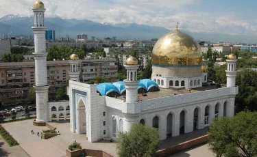 Жетісу ауданының бас имамы Құрбан айт мерекесінде топтасып жиналмауға шақырды 