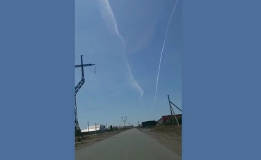 Самолеты, распыляющие вирус: автора фейка накажут почти на 3 миллиона тенге 