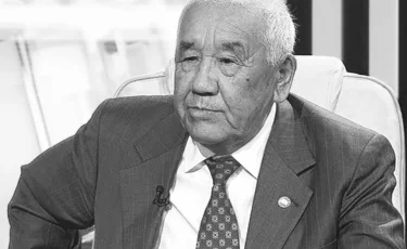 Ушел из жизни экс-член Конституционного Совета РК Николай Акуев