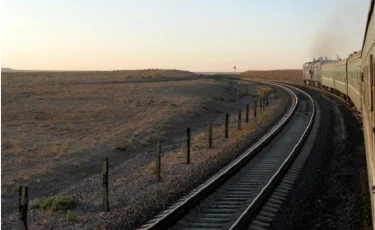 Железнодорожное сообщение приостановили из-за взрывов в Жамбылской области