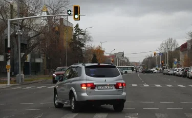 Елімізде «плюс» белгісі бар бағдаршамдар пайда болды