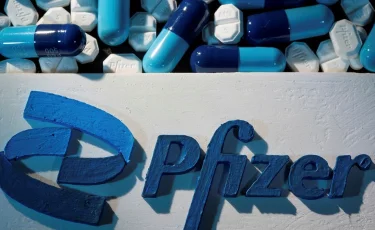 Снижает летальность на 89%: в компании Pfizer рассказали о новом лекарстве от COVID-19 