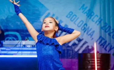 Брат и сестра из Алматы покоряют мировые конкурсы по танцам