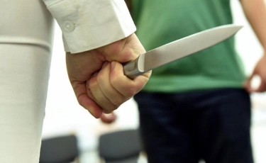 ШҚО-да 25 жасар келіншек күйеуін пышақтады