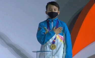 Қазақстандық жас спортшы акробат әлем чемпионатында топ жарды