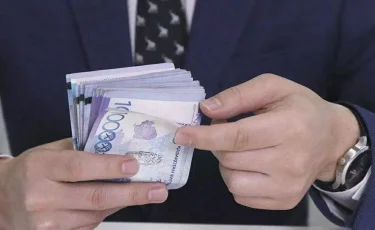 Жители нескольких казахстанских городов пострадали от интернет-афериста