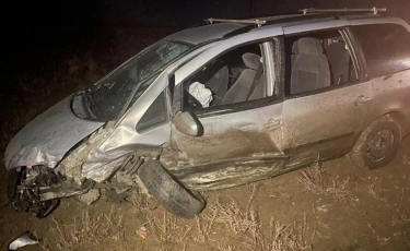 Атырау облысында екі көлік соқтығысып, 11 адам ауруханаға жеткізілді  