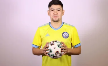 Дәурен Тұрсағұлов қазақстандықтарды Жаңа жылымен құттықтады