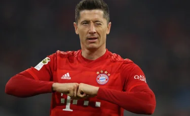 ФИФА 2021 жылдың үздік футболшысын таңдады