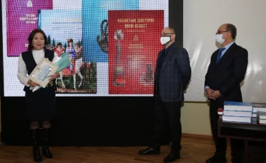 В Алматы наградили сотрудников Центрального госмузея, давших отпор террористам