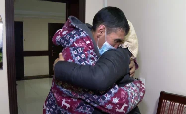 Түркістан облысында әпкесі мен інісі 25 жылдан кейін қайта қауышты  