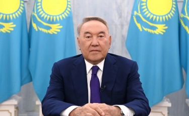 Парламент Елбасы туралы заңға өзгерістер енгізді