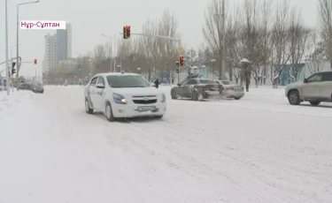 Снежный коллапс: в Нур-Султане произошло около 90 аварий за сутки 