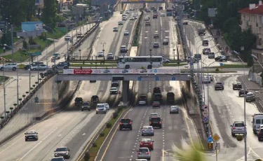 Наружная реклама в Алматы: какие штрафы ждут расклейщиков-нелегалов