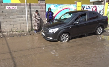 Канализация, вода и новые дороги: когда решат многолетние вопросы жителей Теректы 