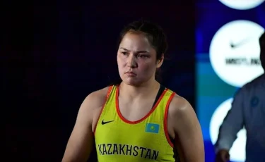 Әйелдер күресінен Азия чемпионатында қазақстандықтар үздік үштікке енді